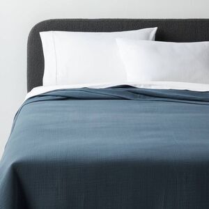 Threshold - Full/Queen Luxe Matelasse Coverlet Slate Blue - Th Blue